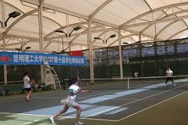 埃迪-豪谈伊萨克：想回到球队训练，你得先证明自己配得上